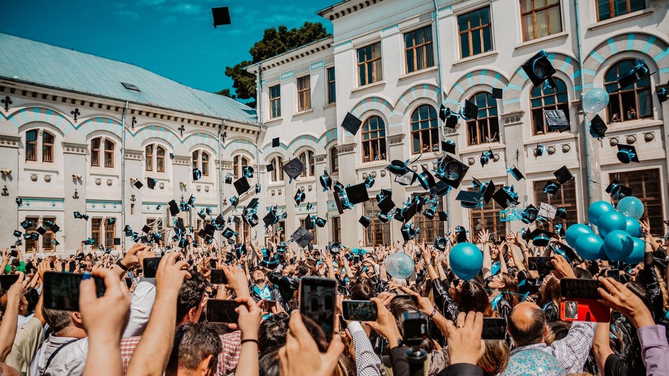 Система освіти не встигає за роботодавцями: чому українці не працюють за спеціальністю Система освіти не встигає за роботодавцями: чому українці не працюють за спеціальністю