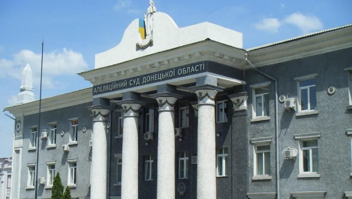 СБУ сообщила о подозрении "юристке", которая обвиняется в содействии пыткам украинских военных