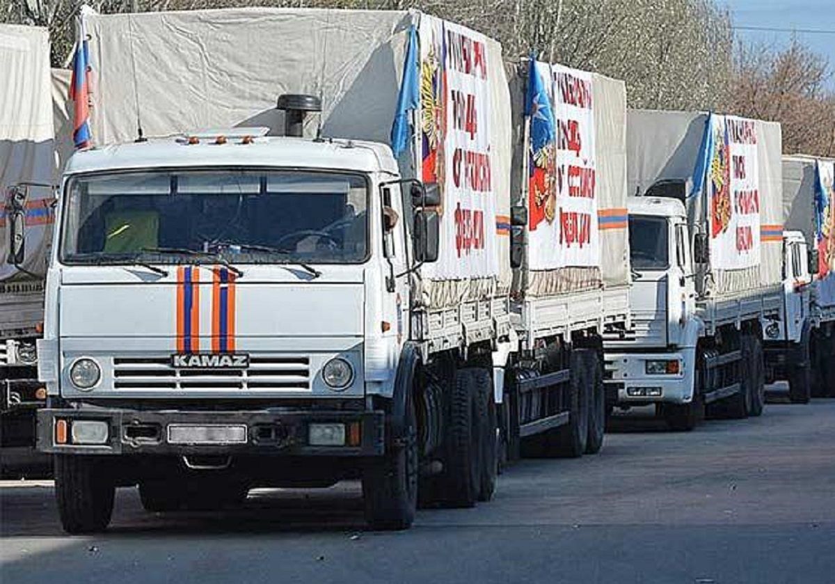 Россия посреди ночи загнала на Донбасс две колонны переполненных грузовиков
