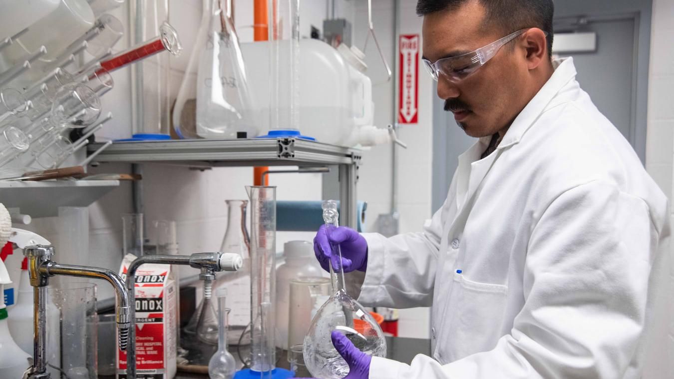 Академічна негідність 2019: в Україні "нагородили" псевдонауковців Академічна негідність 2019: в Україні "нагородили" псевдонауковців