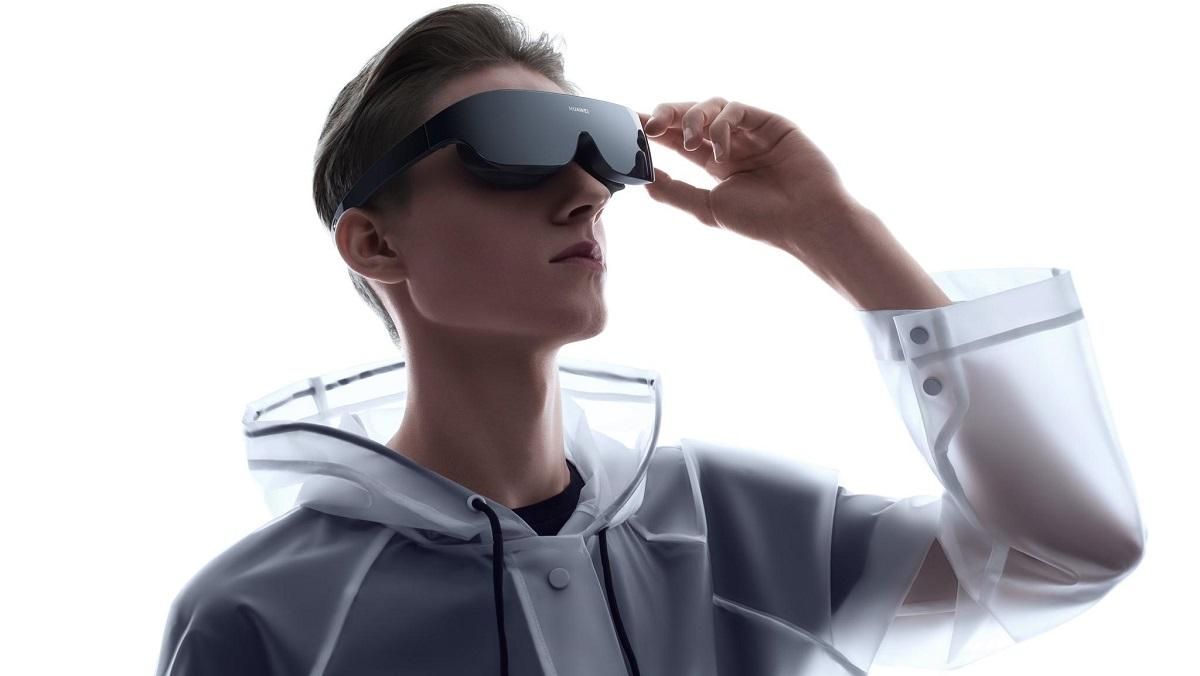 Стартували продажі революційних окулярів Huawei VR Glass