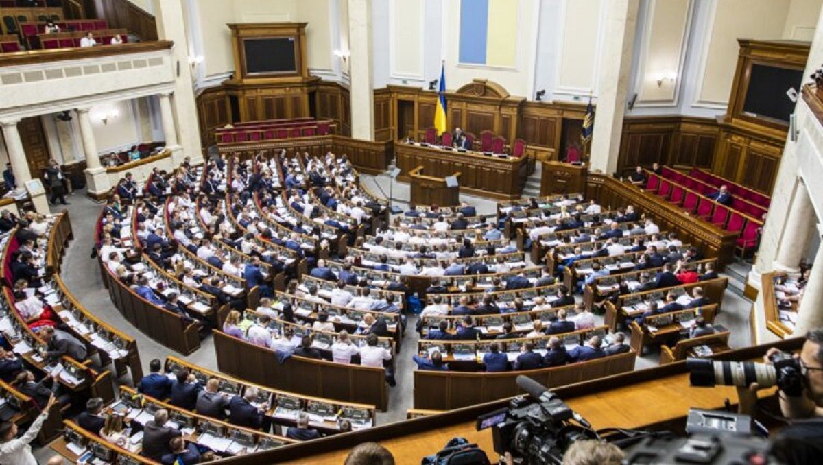 Законопроект Зеленского о децентрализации: Рада сделала первый шаг