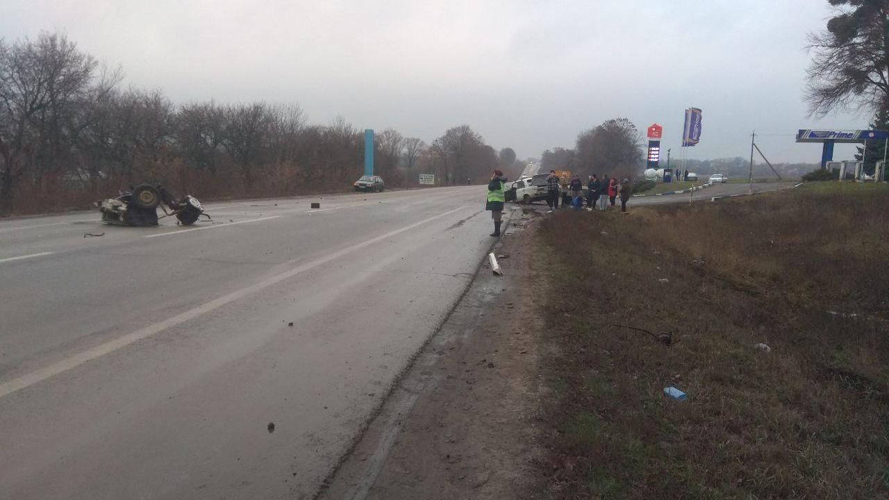 На Харківщині сталася серйозна ДТП за участю поліції: фото 