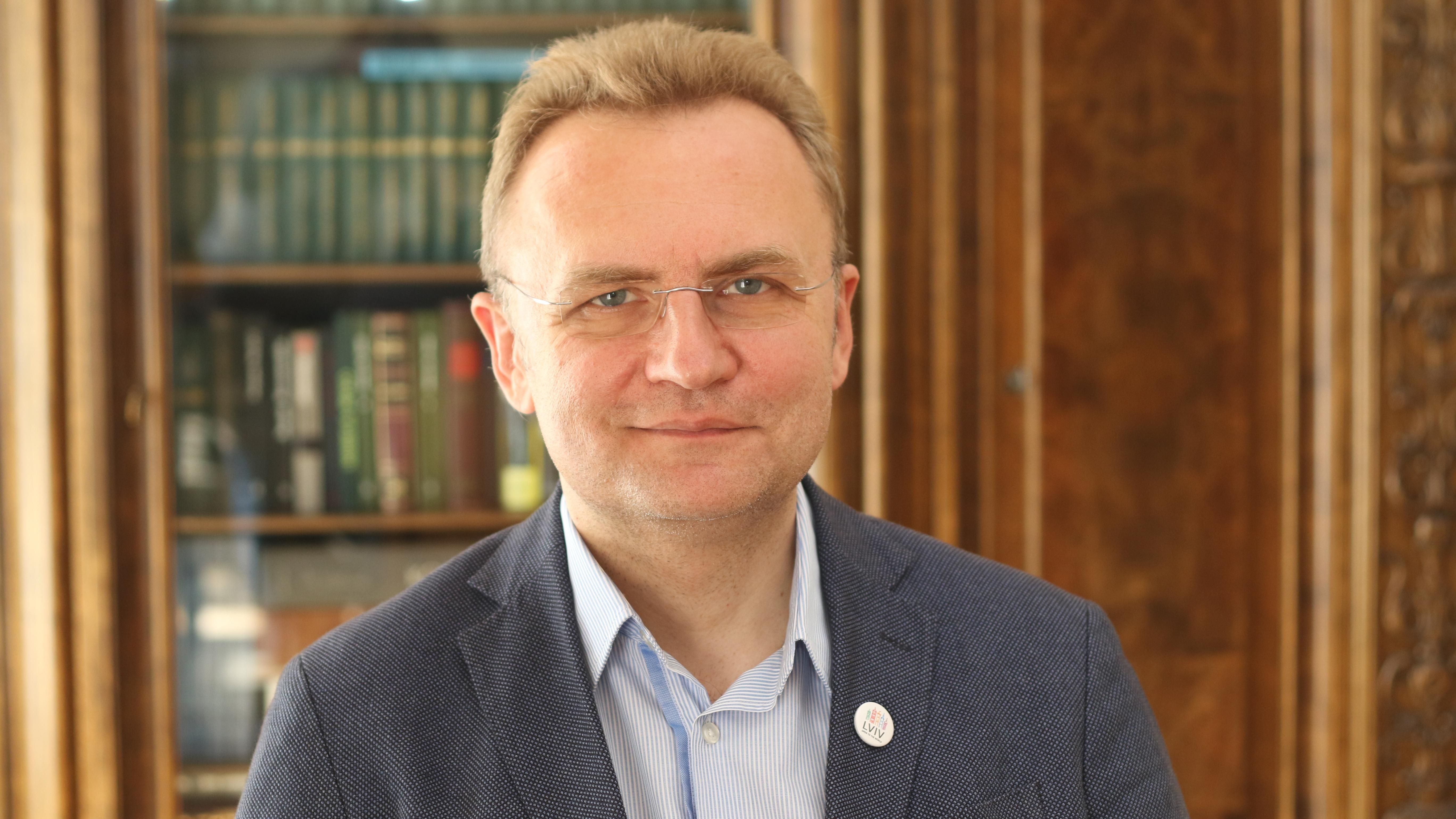 Садовый объявил конкурс на самую креативную елку: победителя ждет интересный приз Садовый объявил конкурс на самую креативную елку: победителя ждет интересный приз