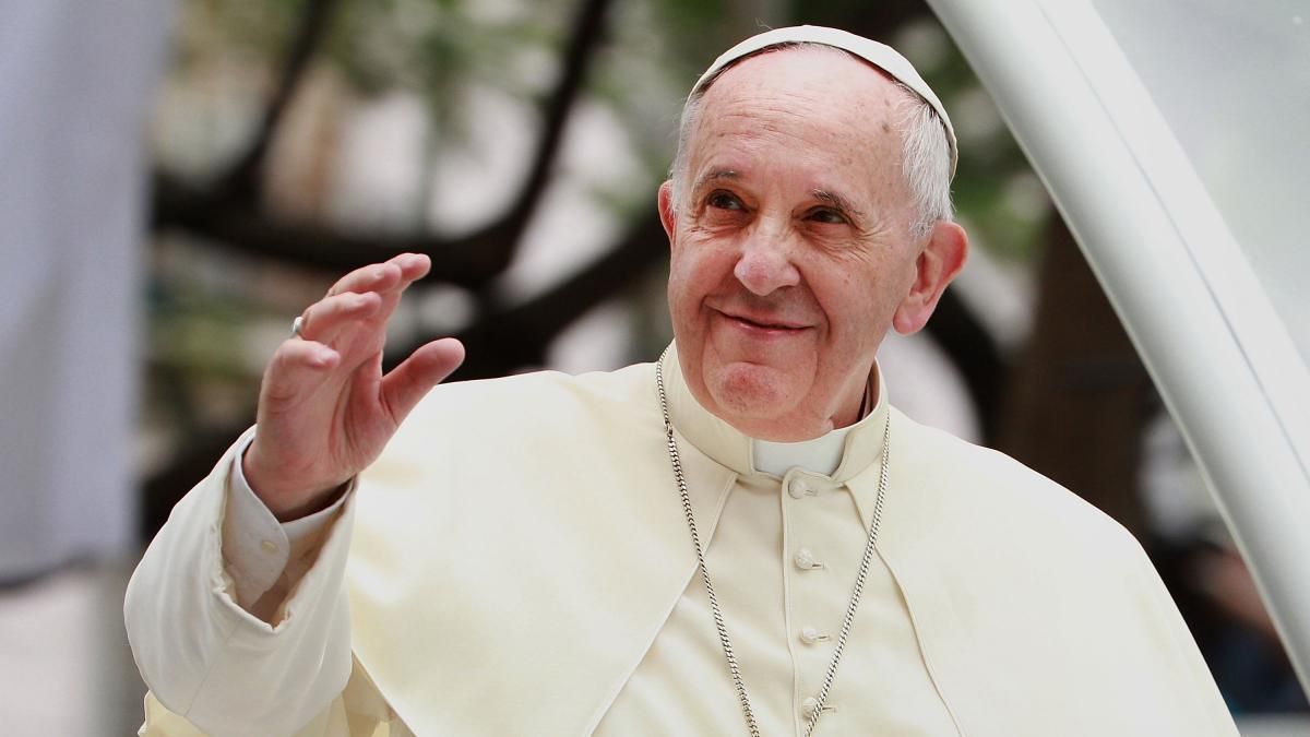 В Ватикане началась рождественская литургия под руководством Папы Римского: онлайн