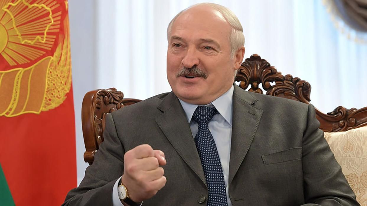 Лукашенко предложил России войти в состав Беларуси