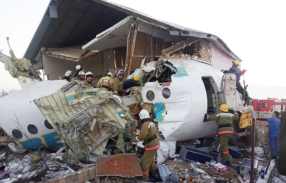 Авиакатастрофа в Казахстане: приостановлены полеты всех лайнеров Fokker