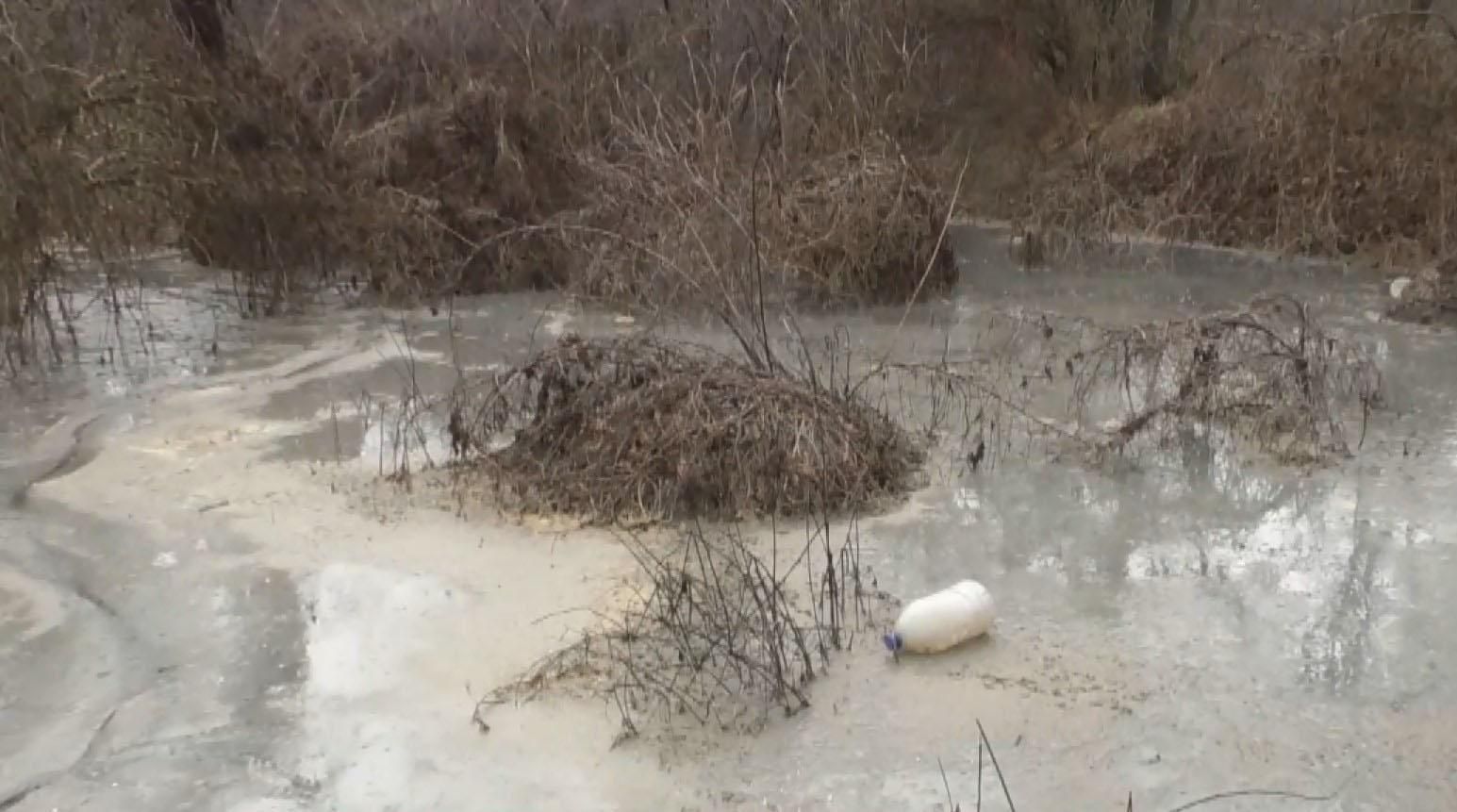 На Черкащині знайшли річку з нечистотами: шокуючі фото та відео