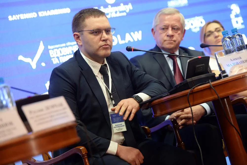 Олексій Маловацький Олексій Маловацький