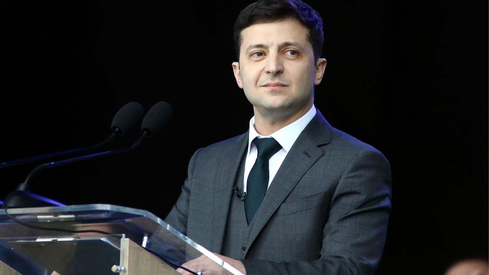 Большая победа для Украины, – Зеленский и Гончарук о выплате "Газпромом" 3 миллиардов долга Большая победа для Украины, – Зеленский и Гончарук о выплате "Газпромом" 3 миллиардов долга