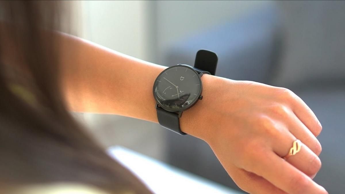 Xiaomi заінтригувала новим розумним годинником для жінок