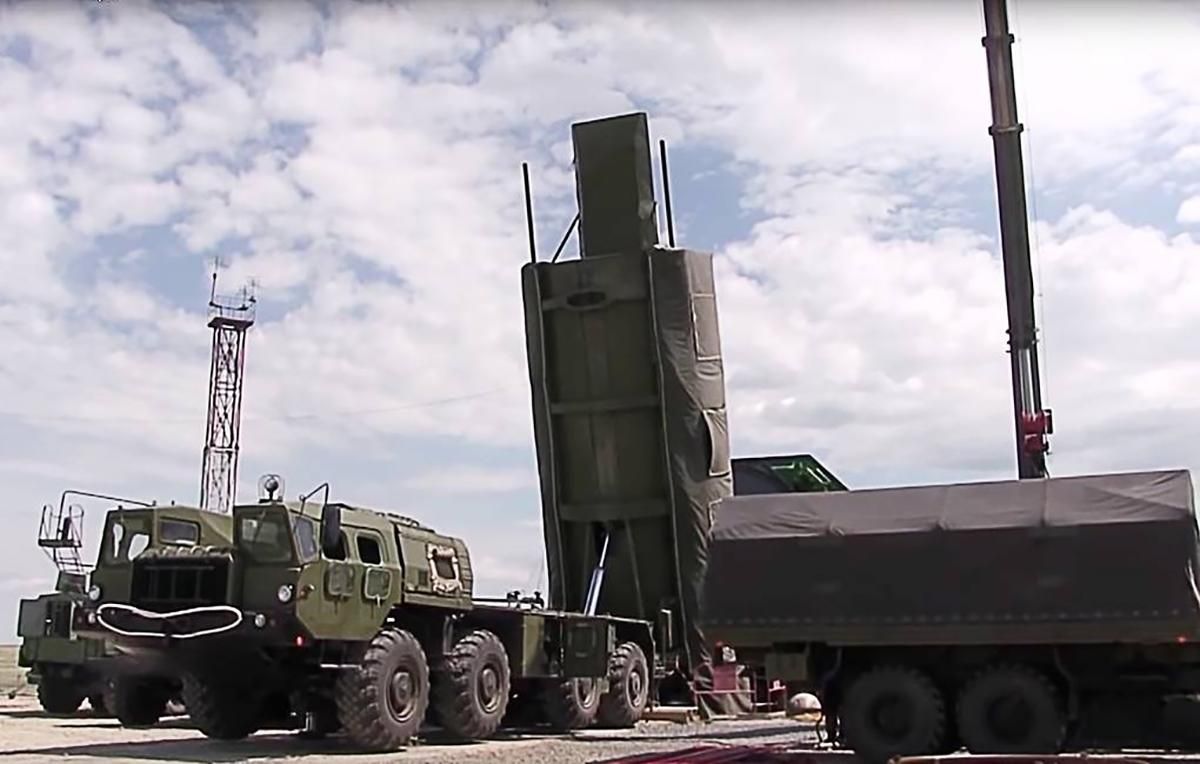 Росія похизувалась новою надзвуковою ракетою: вона здатна маневрувати у повітрі