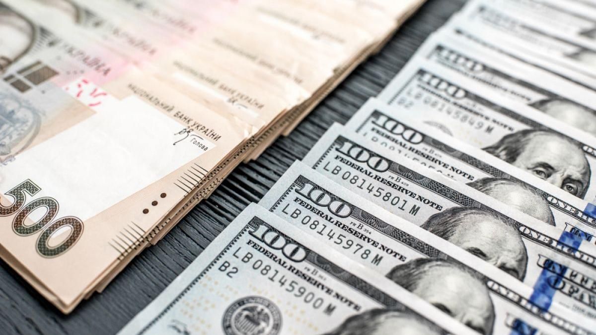 НБУ купил валюту: рекордные 1,5 миллиарда долларов – что это значит