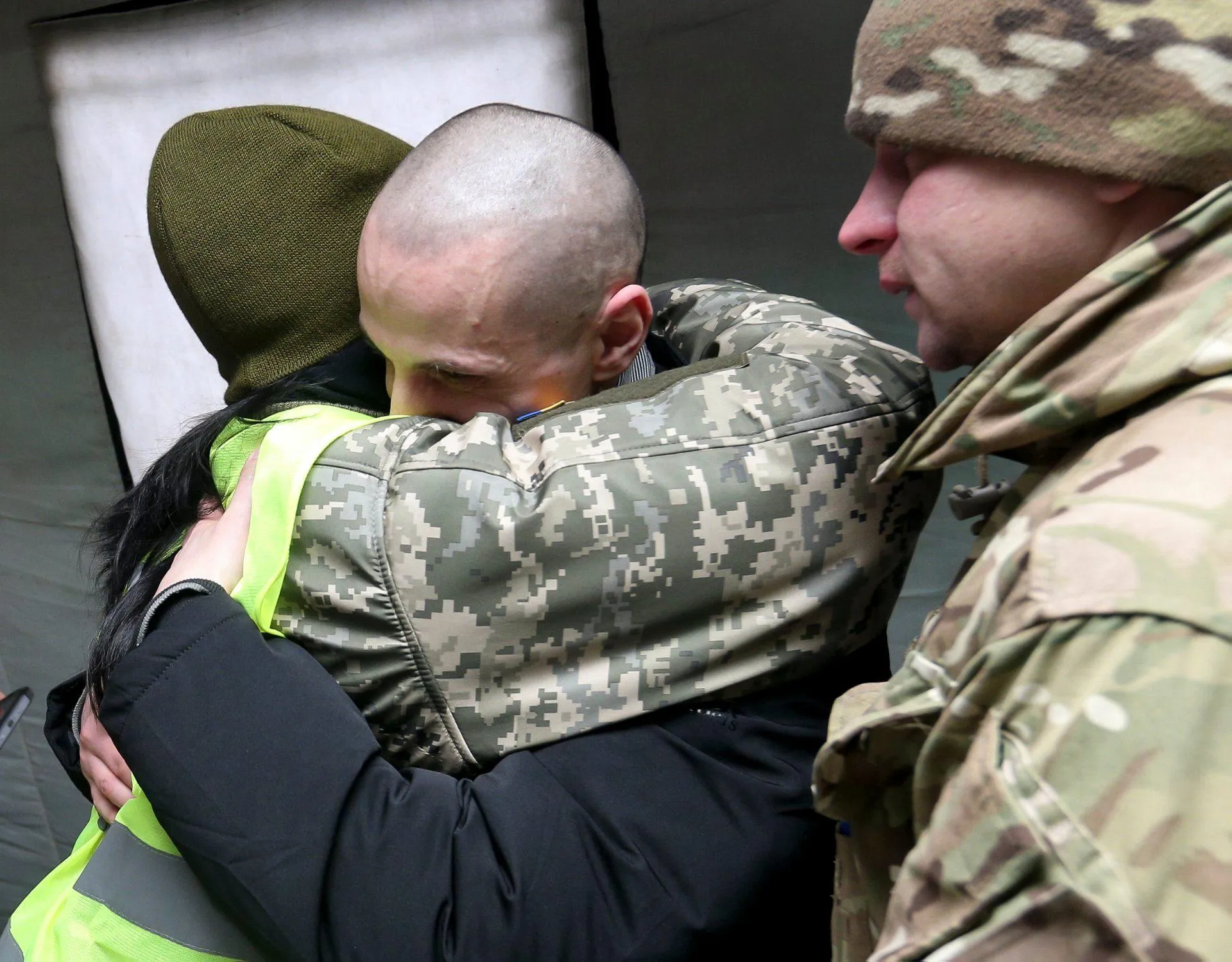 обмін полоненими, звільнені з полону