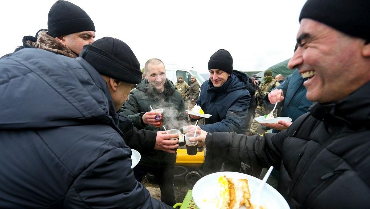 Обмін полоненими: як реагують політики та відомі українці