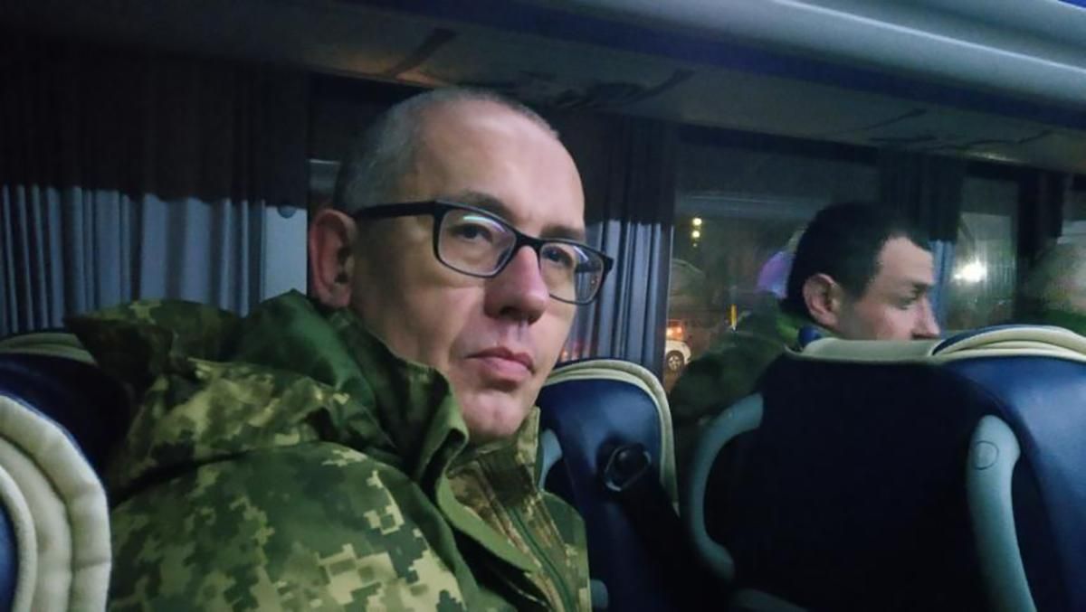 Без сліз не міг дивитися, – військовий про побратимів, яких залишили у полоні Без сліз не міг дивитися, – військовий про побратимів, яких залишили у полоні