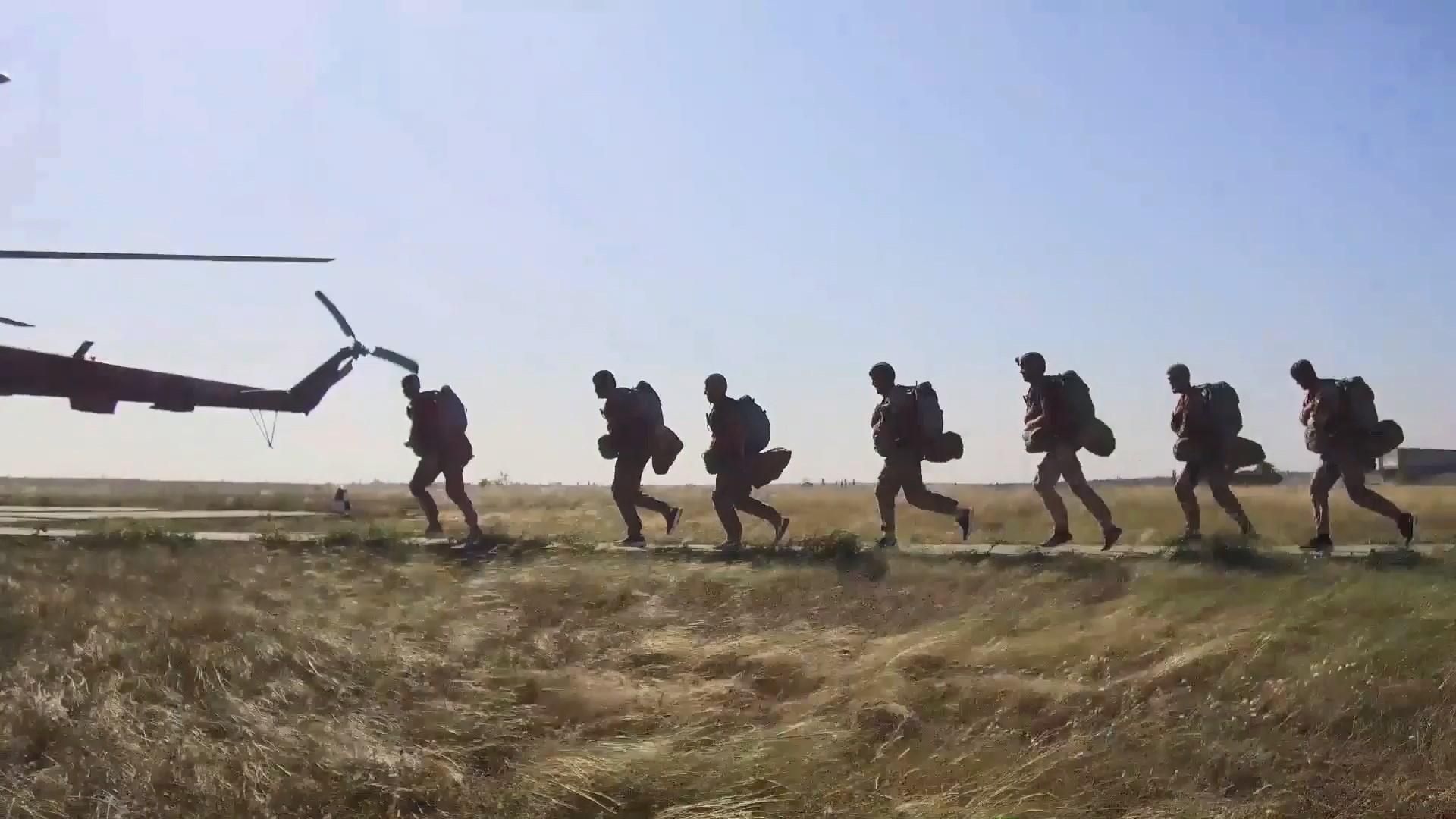 Про життя української армії: дивіться цикл фільмів "Бойові родини" на 24 каналі Про життя української армії: дивіться цикл фільмів "Бойові родини" на 24 каналі