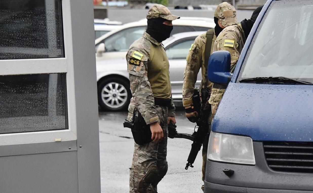 Накануне Нового года ФСБ задержала украинцев в оккупированном Крыму: детали