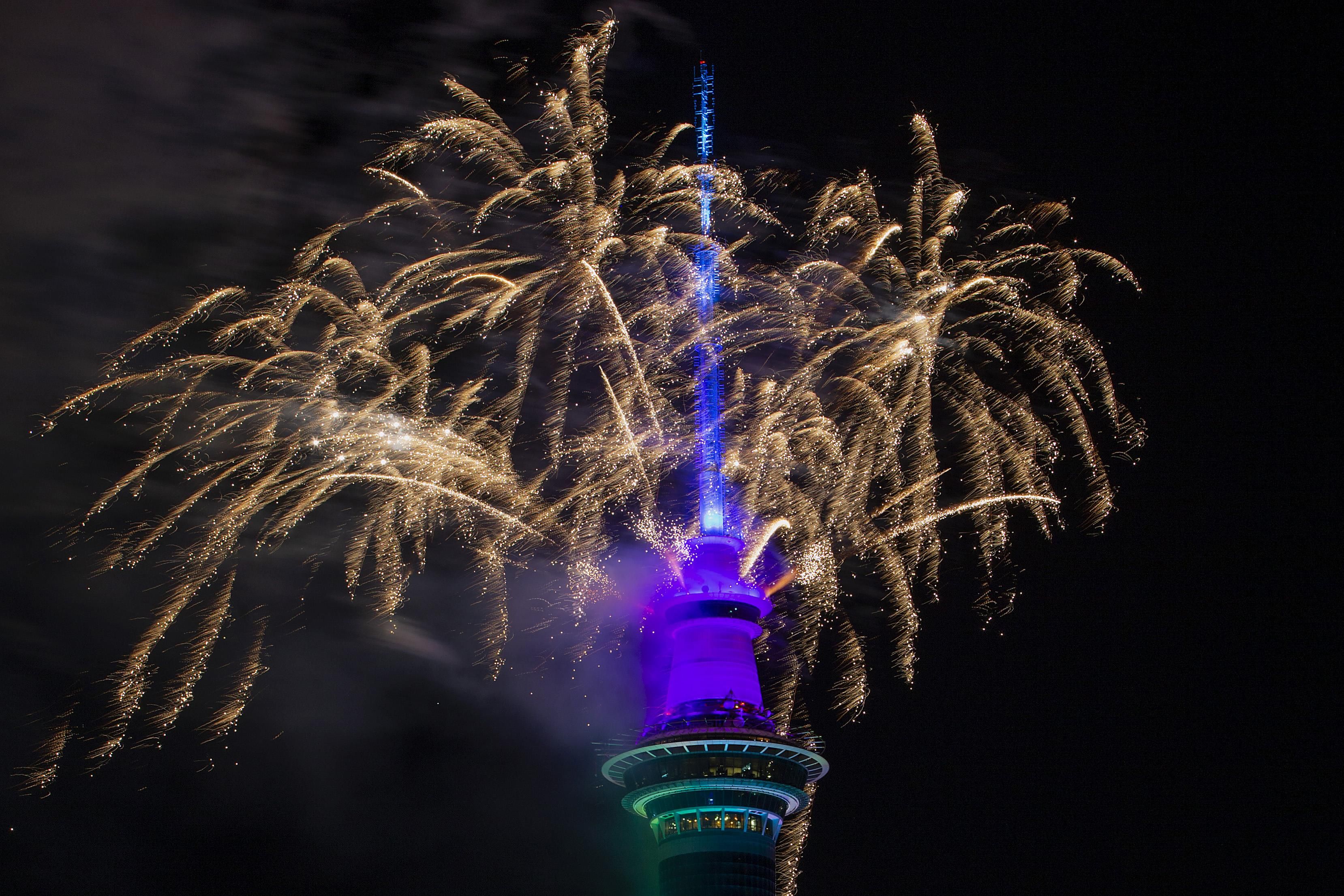 Новая Зеландия уже встретила Новый год: яркие фото