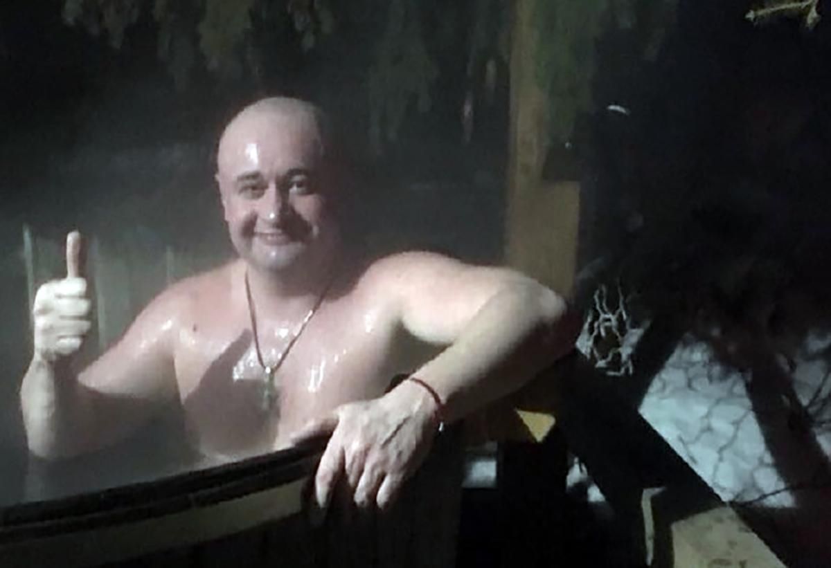 Депутат від "Опоблоку" Олабін погрожував патрульним пістолетом: з'явилось відео Депутат від "Опоблоку" Олабін погрожував патрульним пістолетом: з'явилось відео