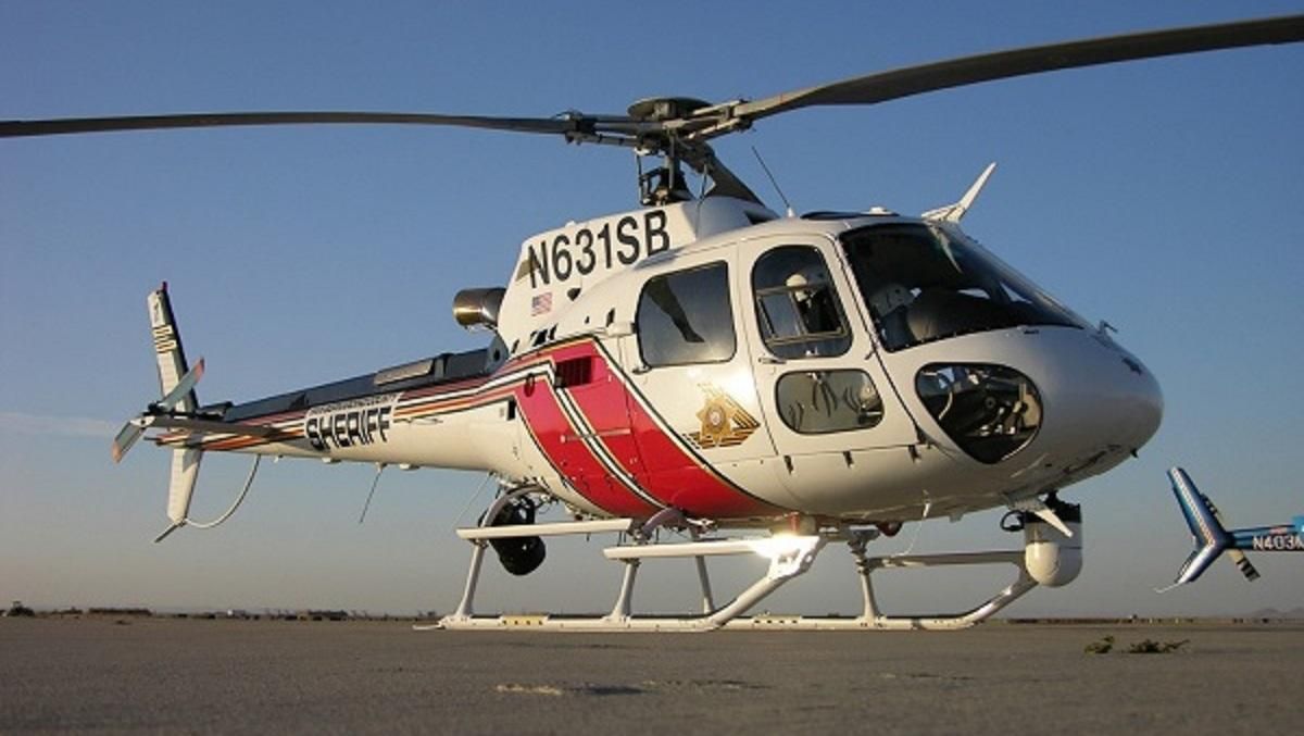 Франція передала українським прикордонникам перші вертольоти H125: відео
