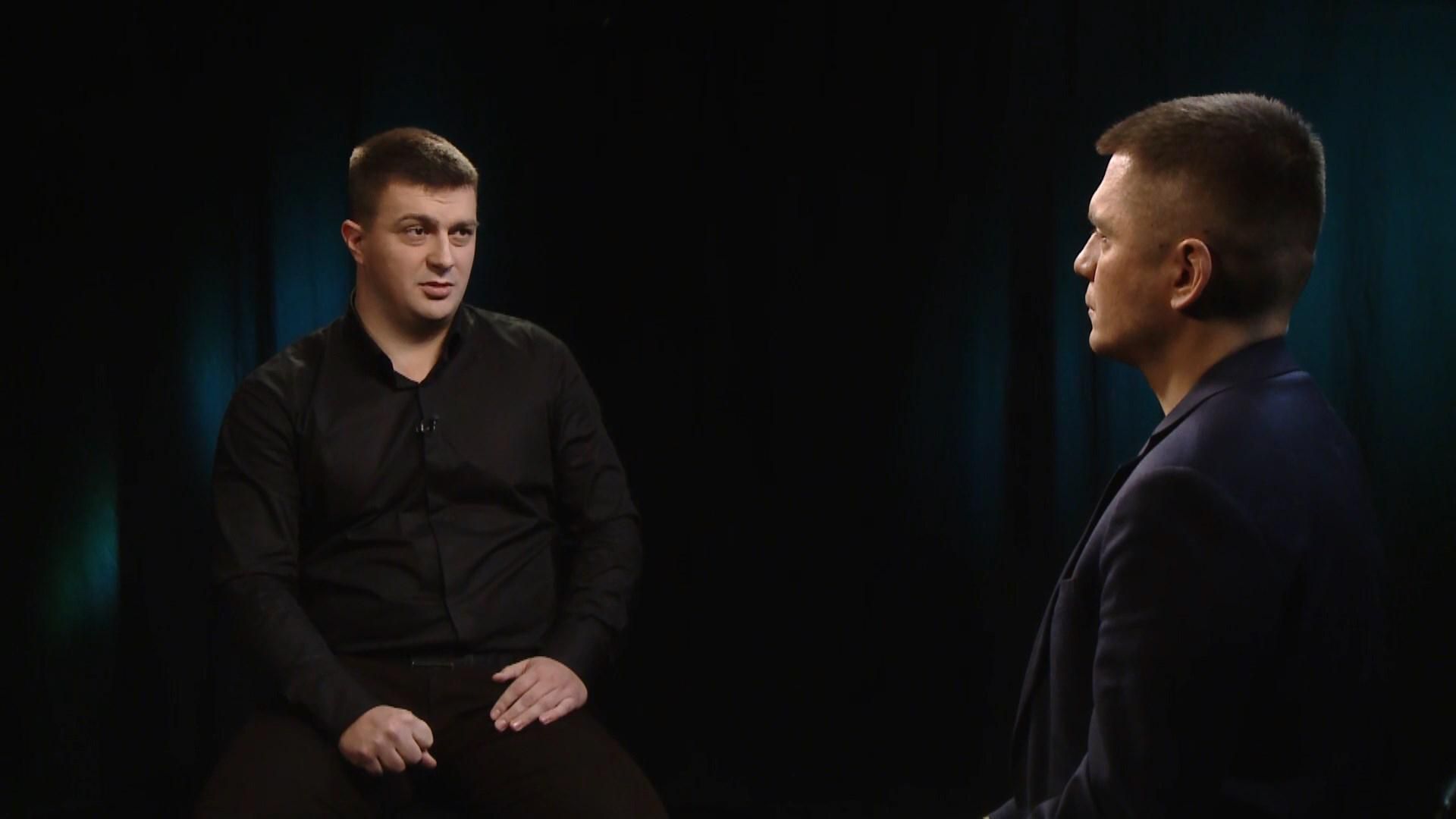 Це дуже крутий бойовик: відверте інтерв'ю "кіборга" про оборону Донецького аеропорту - 6 січня 2020 - 24 Канал Це дуже крутий бойовик: відверте інтерв'ю "кіборга" про оборону Донецького аеропорту - 6 січня 2020 - 24 Канал