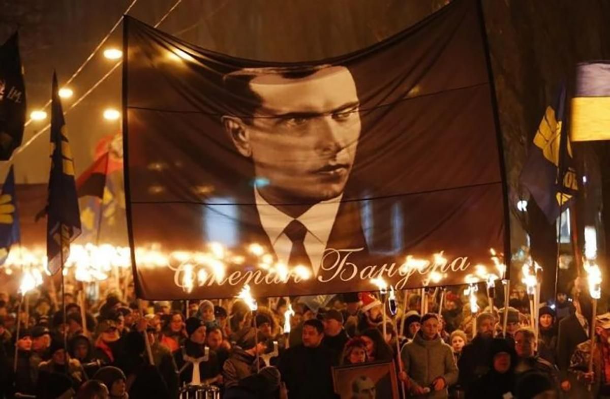 Культ Бандери і Мельника: Посольство Польщі обурене через слова речниці МЗС про діячів ОУН-УПА Культ Бандери і Мельника: Посольство Польщі обурене через слова речниці МЗС про діячів ОУН-УПА