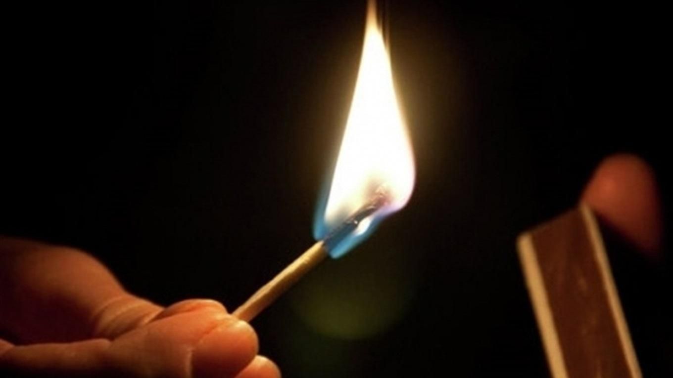 У святкову ніч військовий затримав зловмисника, врятувавши десятки людей У святкову ніч військовий затримав зловмисника, врятувавши десятки людей