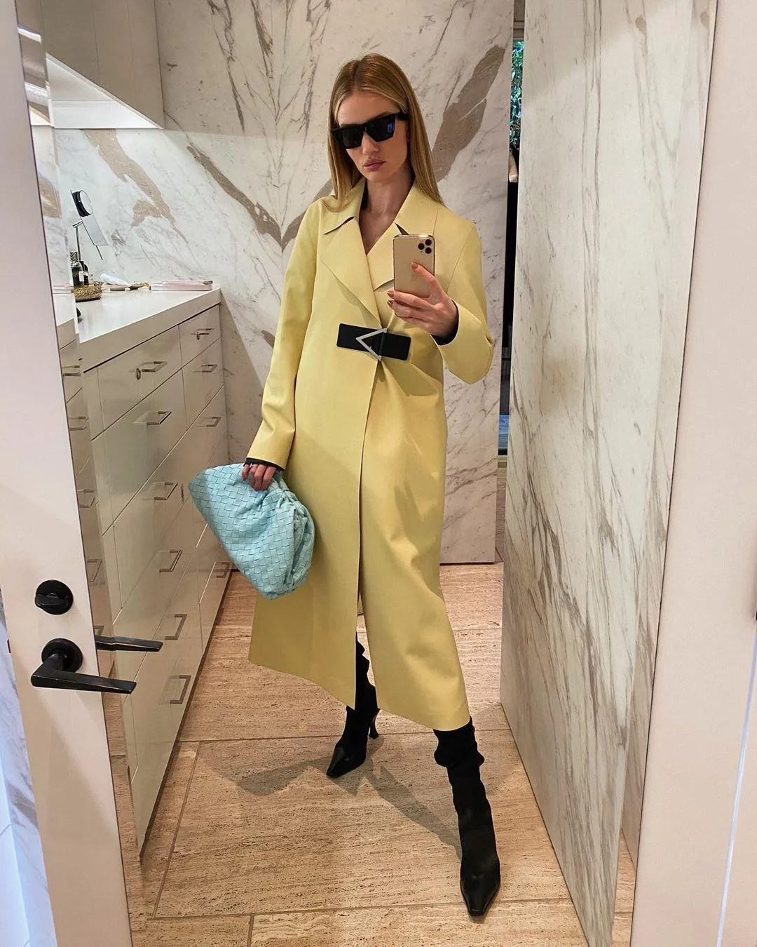 Розі Гантінгтон-Вайтлі Розі Гантінгтон-Вайтлі