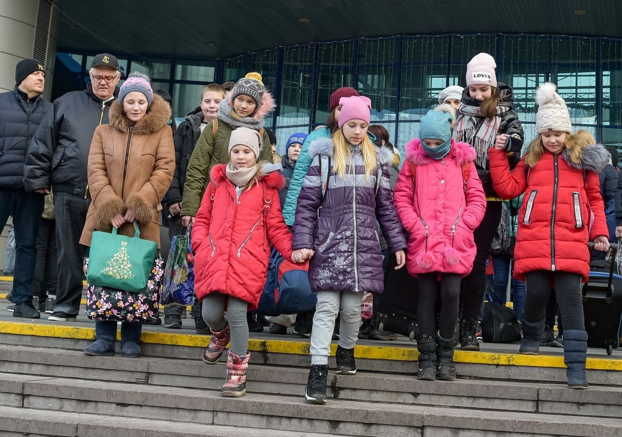 Вперше за роки війни ТБ покаже привітання з Різдвом з окупованого Донецька Вперше за роки війни ТБ покаже привітання з Різдвом з окупованого Донецька