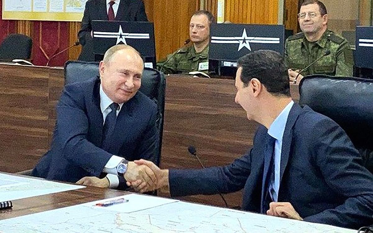 Путін на Різдво полетів до Сирії, яку розбомбив у грудні
