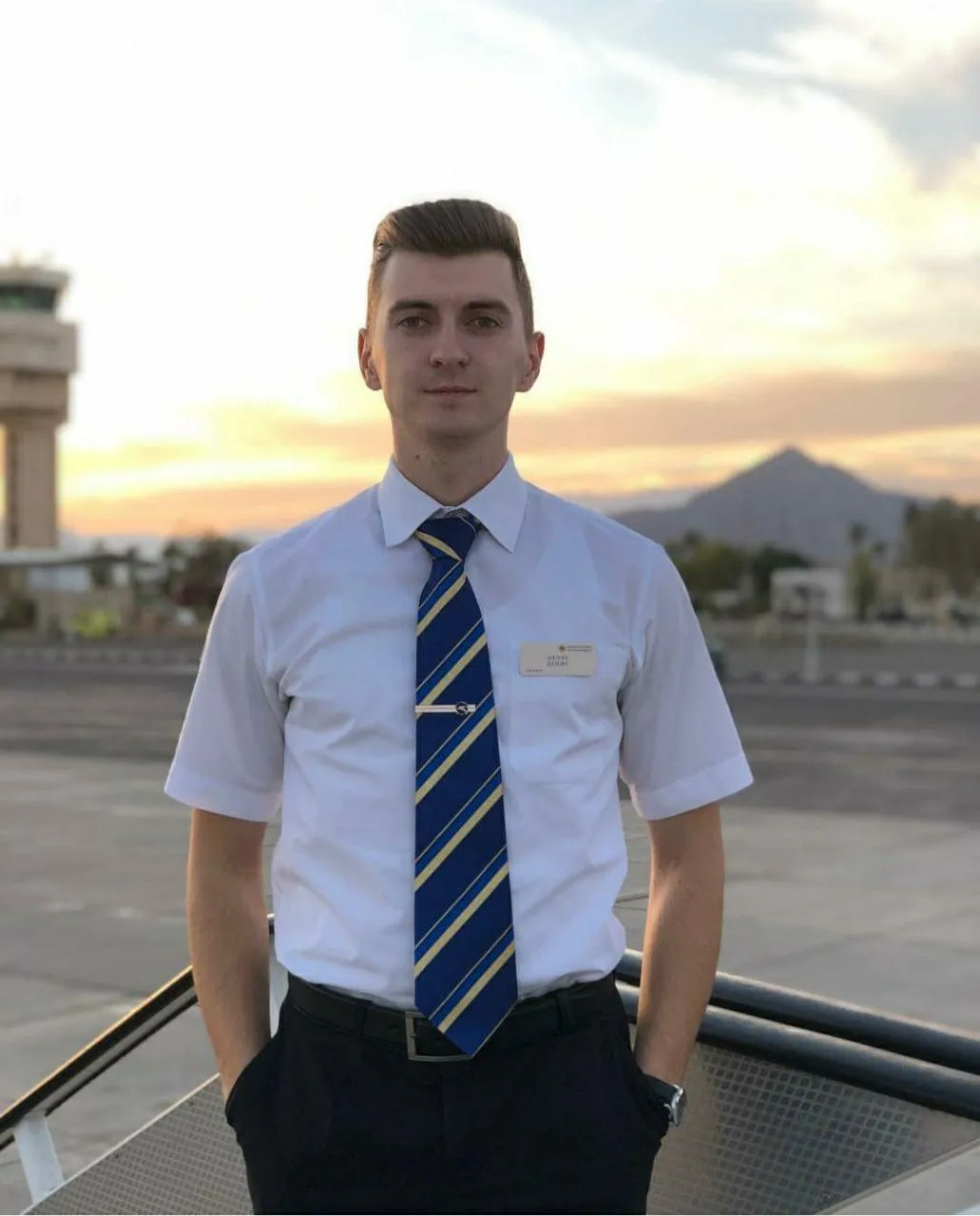 Денис Лихно бортпровідник МАУ катастрофа літака МАУ Іран фото Денис Лихно бортпровідник МАУ катастрофа літака МАУ Іран фото