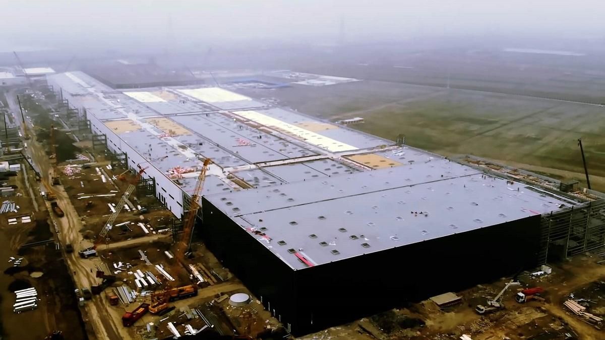 Илон Маск: следующую Tesla могут разработать в Китае Илон Маск: следующую Tesla могут разработать в Китае