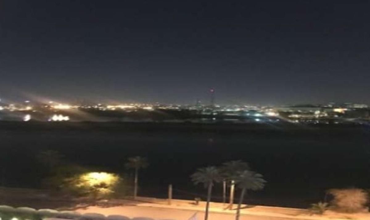 У центрі Багдада знову чути вибухи та сигнали тривоги в "зеленій зоні" У центрі Багдада знову чути вибухи та сигнали тривоги в "зеленій зоні"