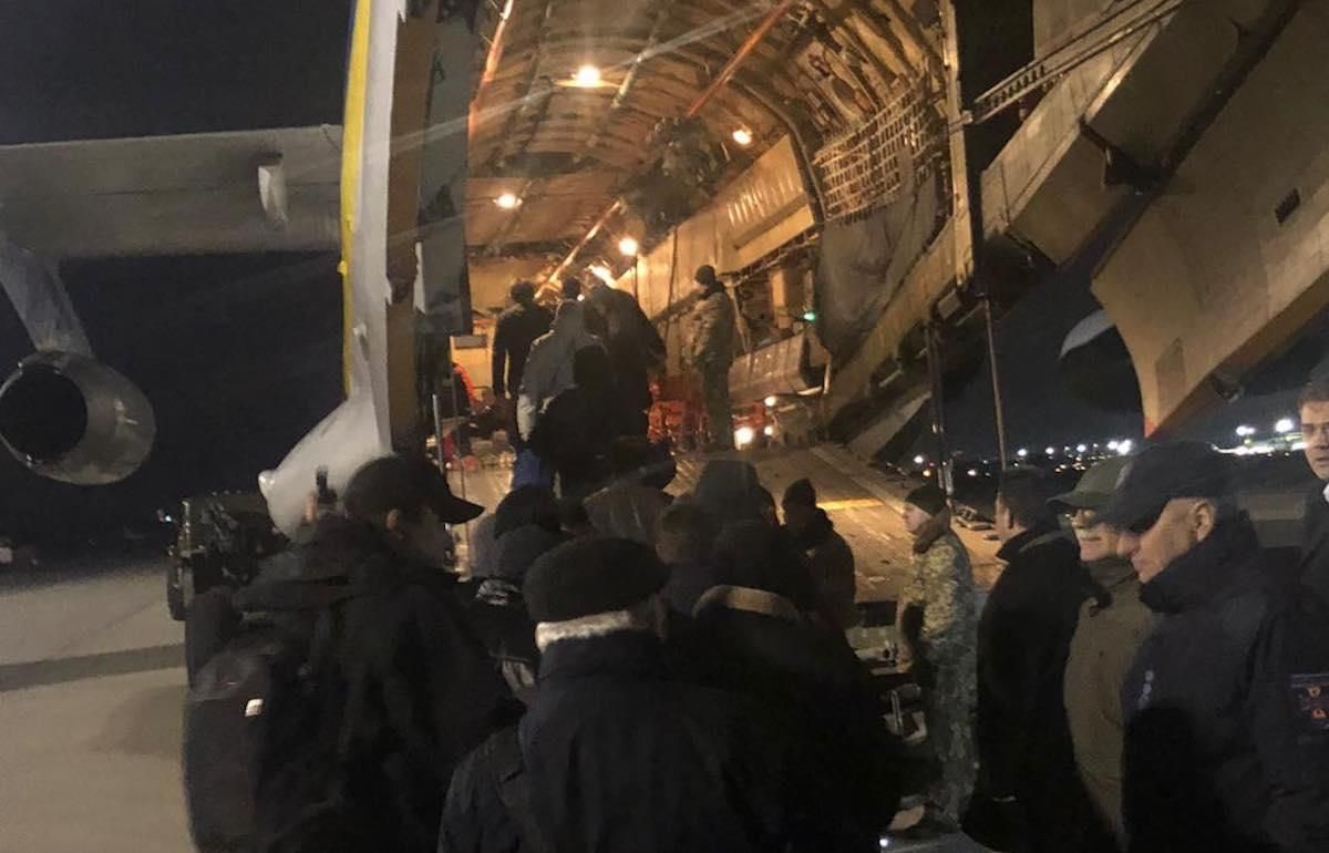 Украинские специалисты прибыли в Иран: как они помогут в расследовании авиакатастрофы Украинские специалисты прибыли в Иран: как они помогут в расследовании авиакатастрофы