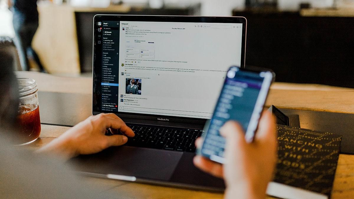 Українці менше використовують електронну пошту з російськими доменами Українці менше використовують електронну пошту з російськими доменами