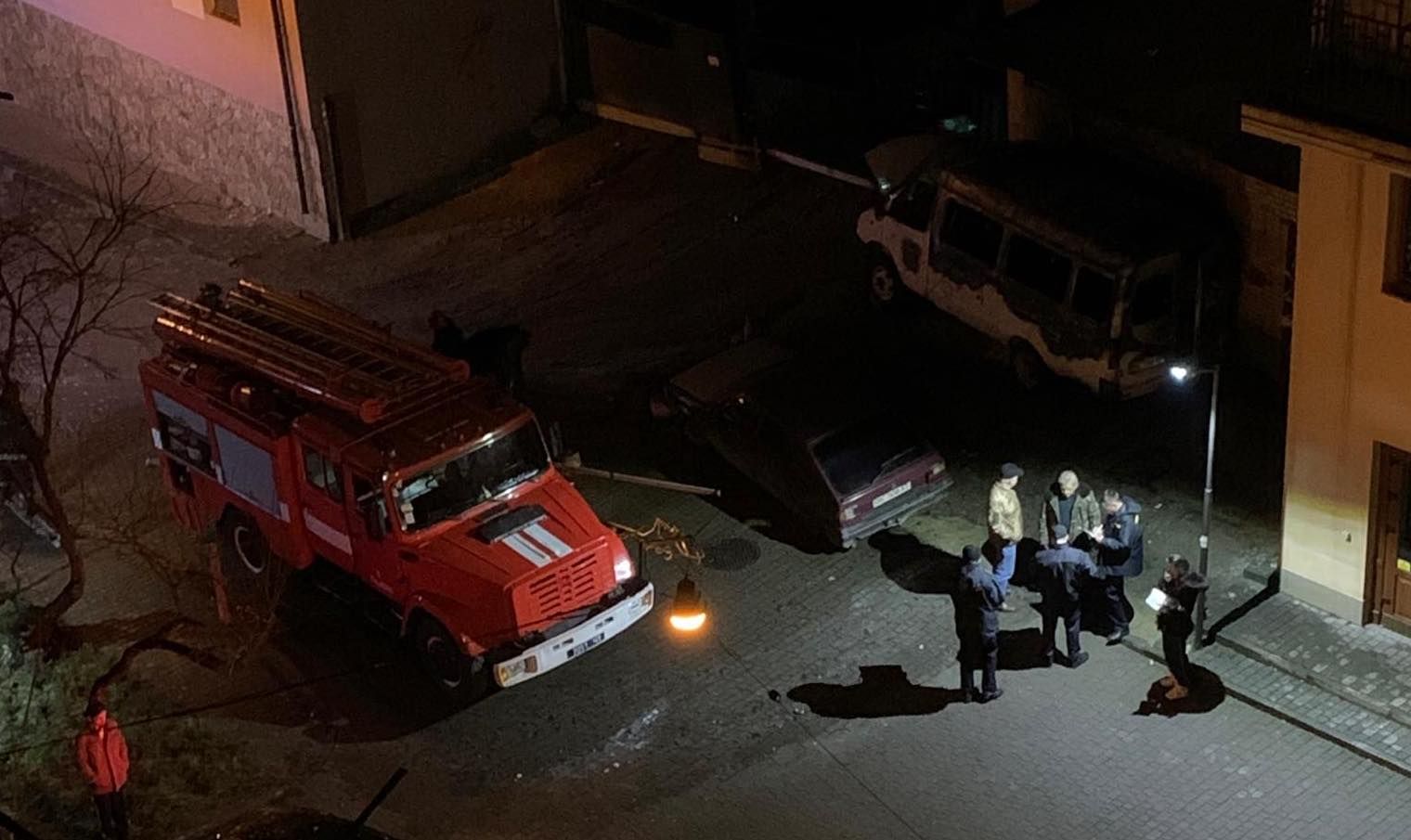 В центре Львова прогремел взрыв, начался пожар: детали и видео В центре Львова прогремел взрыв, начался пожар: детали и видео