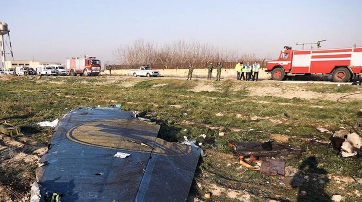 Черный ящик самолета МАУ сегодня попытаются открыть: в сети показали его на видео Черный ящик самолета МАУ сегодня попытаются открыть: в сети показали его на видео