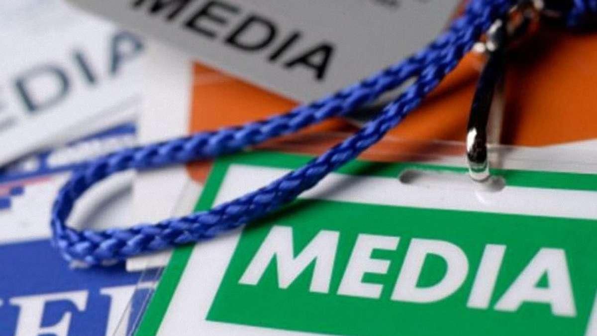 За місяць в Україні 9 разів нападали на журналістів За місяць в Україні 9 разів нападали на журналістів