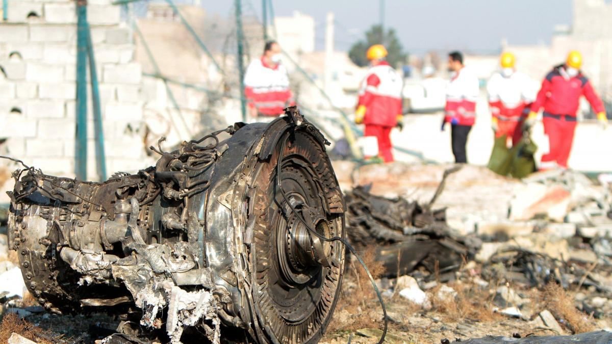 Авіакатастрофа МАУ: Єврокомісія не вірить, що літак збила ракета