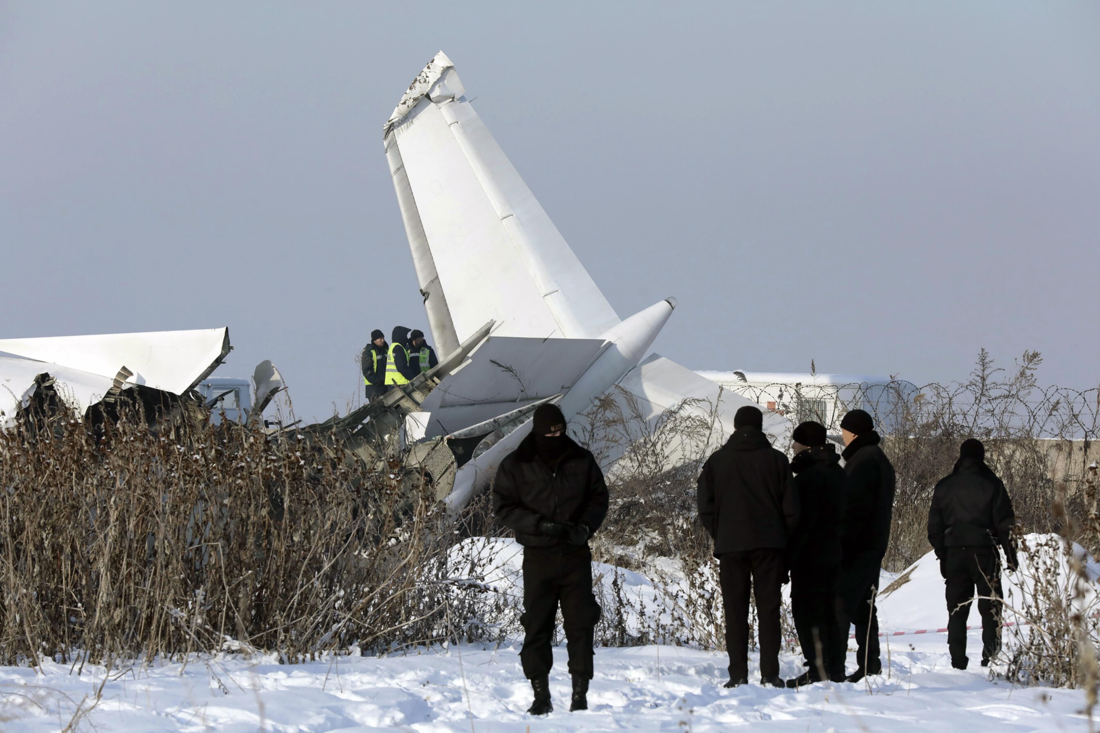 Авиакатастрофа в Казахстане: власти назвали основную версию трагедии