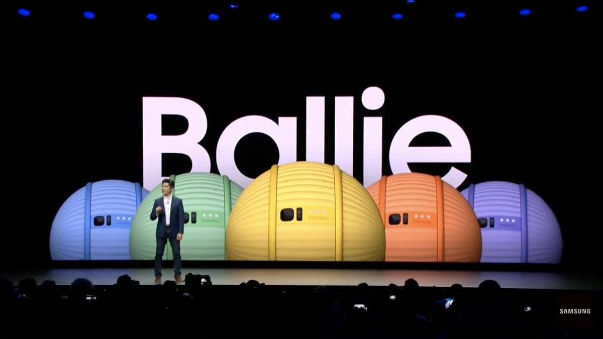 Samsung показала сферического робота-компаньона для дома – Ballie: видео