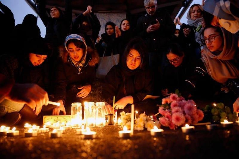 Більше не можемо брехати: з іранського держтелебачення почали звільнятися журналісти Більше не можемо брехати: з іранського держтелебачення почали звільнятися журналісти