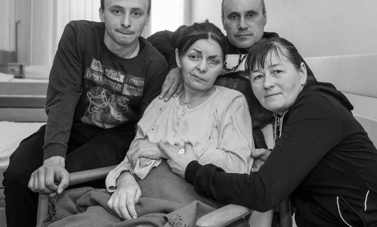 Умерла украинка, которую работодатель бросил на улице с инсультом в Польше