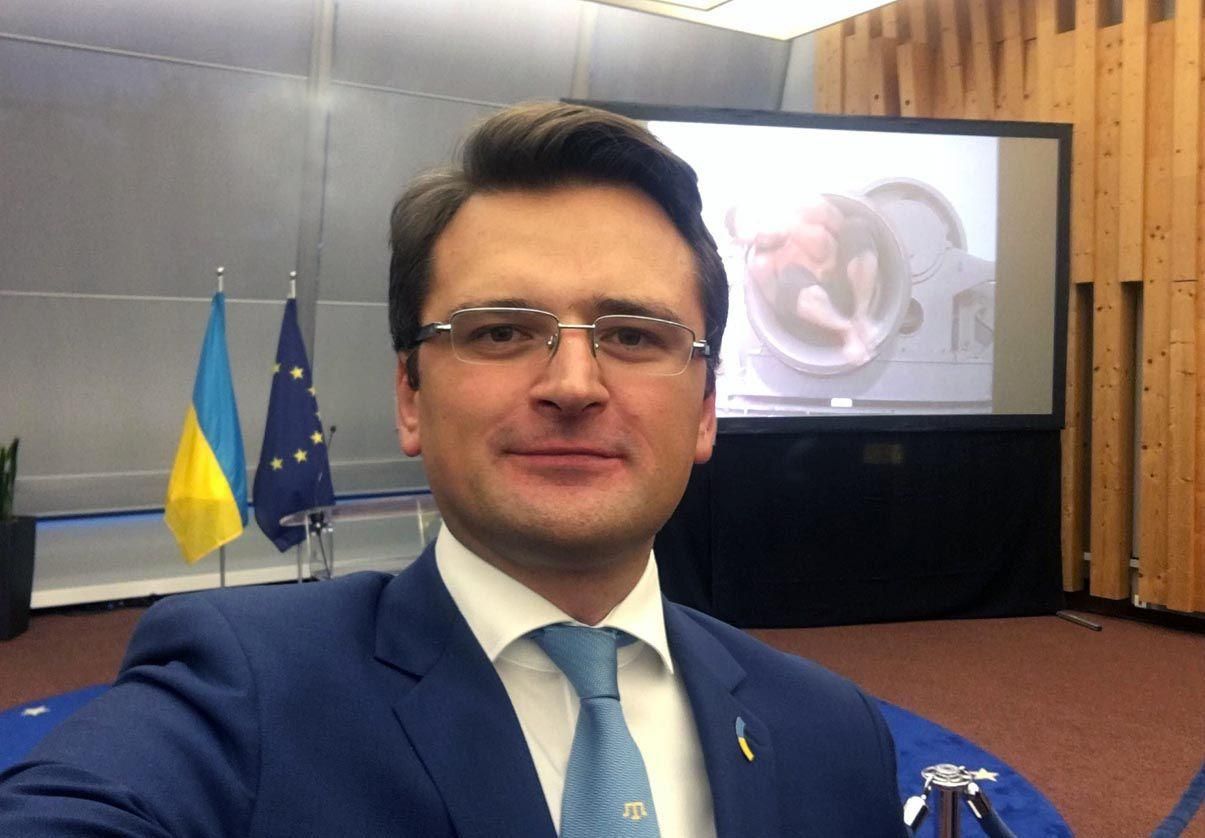 Треба шукати компроміси: Кулеба розповів про налагодження відносин з Угорщиною Треба шукати компроміси: Кулеба розповів про налагодження відносин з Угорщиною