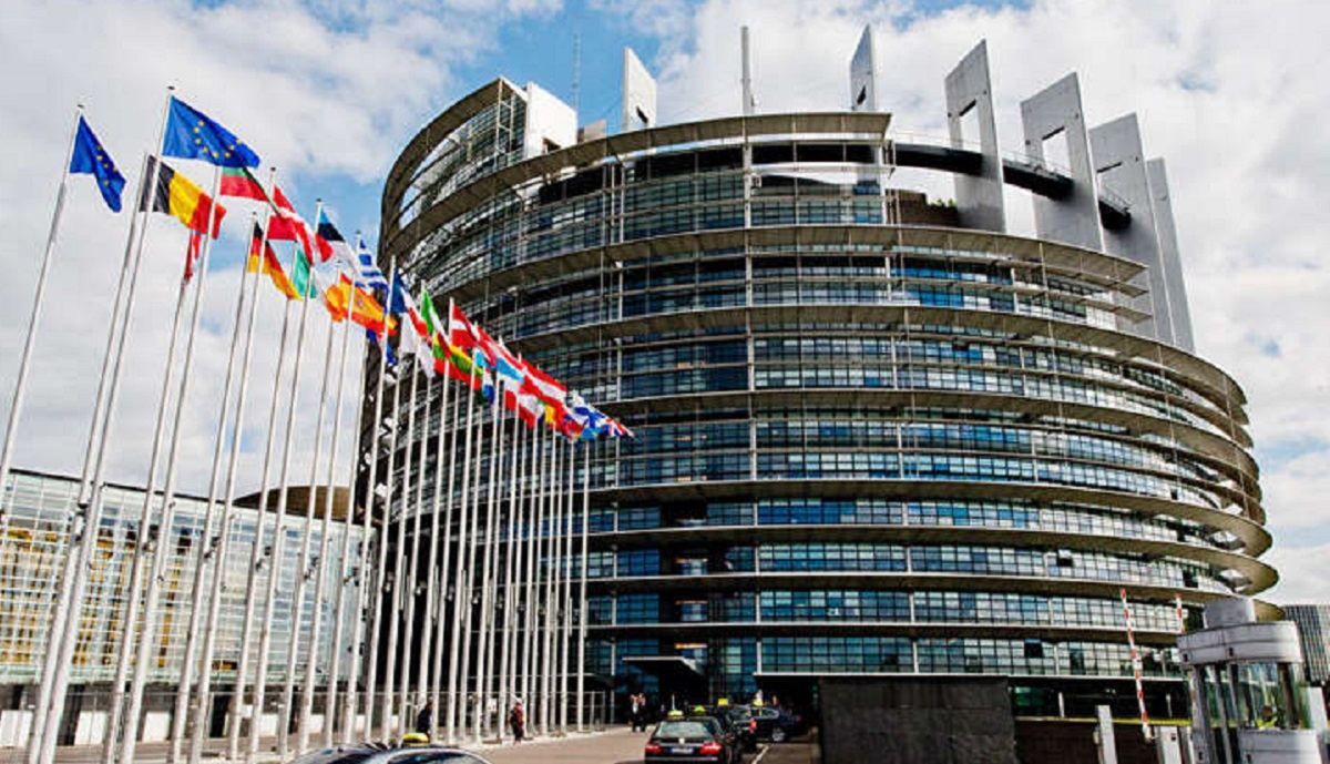 Польща була жертвою, а не винуватцем Другої світової: відповідь Європарламенту Путіну Польща була жертвою, а не винуватцем Другої світової: відповідь Європарламенту Путіну