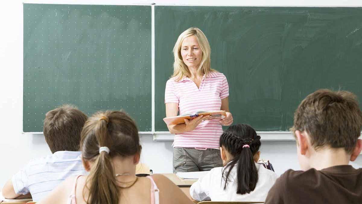 Міносвіти змінює рекомендації щодо ведення класного журналу: деталі Міносвіти змінює рекомендації щодо ведення класного журналу: деталі