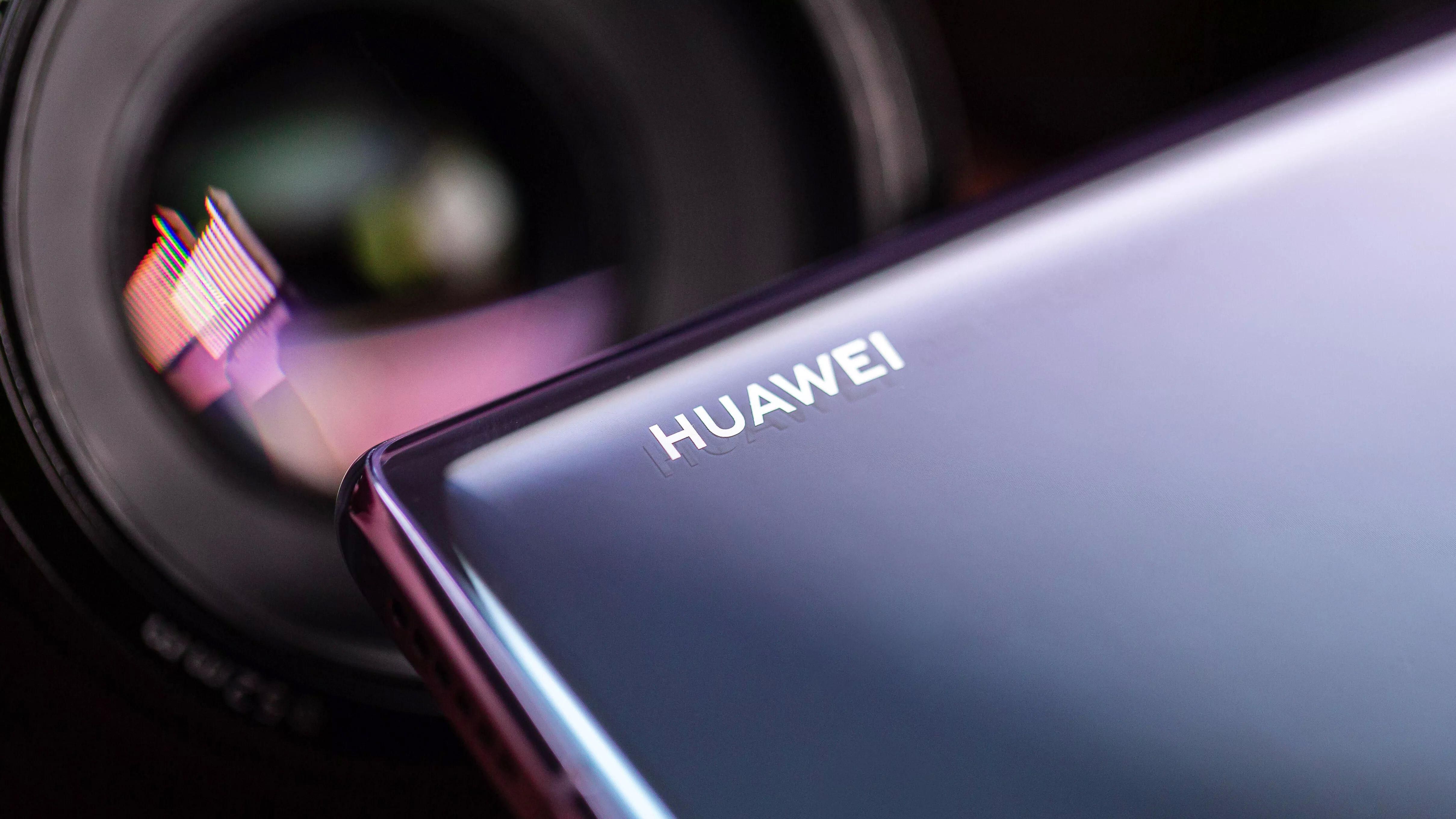 Свіжі рендери Huawei P40 Pro розкрили цікаві елементи дизайну флагмана
