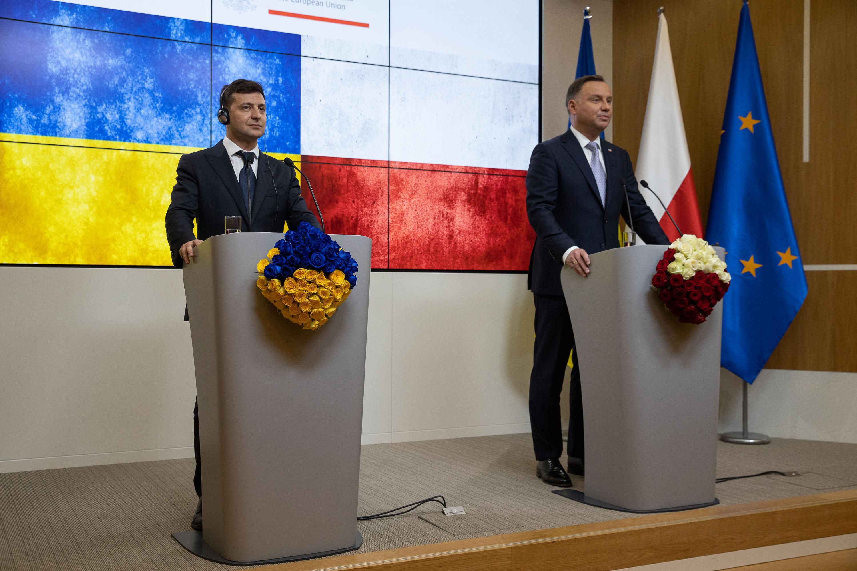 Зеленский поедет в Польшу на торжества ко дню освобождения Освенцима Зеленский поедет в Польшу на торжества ко дню освобождения Освенцима