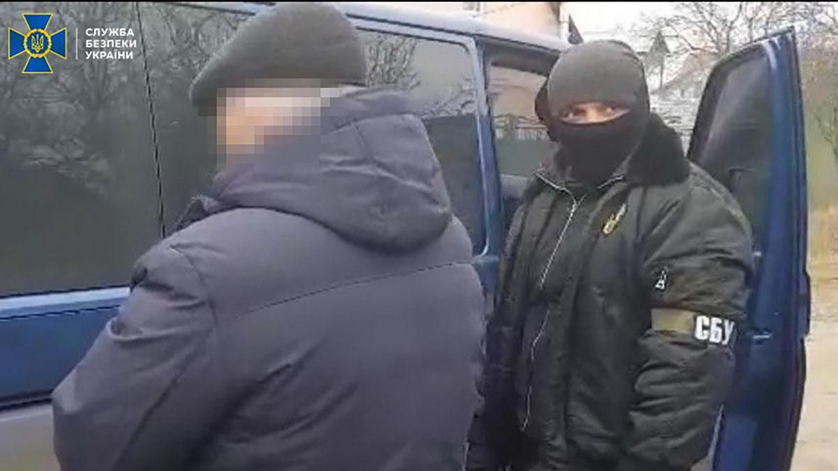 У Харкові готувалися теракти: СБУ затримала бойовика "ЛНР" У Харкові готувалися теракти: СБУ затримала бойовика "ЛНР"